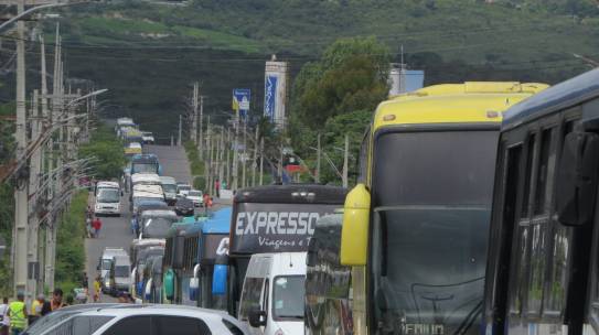 Caruaru tem expectativa de bater novo recorde no turismo de ônibus durante o São João