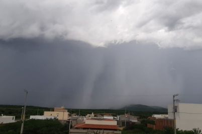 Chuva-Sertão-foto-Cláudio-Gomes.jpg