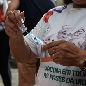 Vacinação contra a gripe é liberada em Caruaru para toda a população