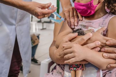 Vacina-covid-foto-1-Prefeitura-de-Caruaru.jpg