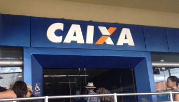 CAIXA 4