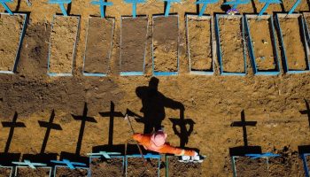 Coronavírus – foto Michael Dantas - AFP