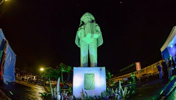 Estátua Luiz Gonzaga - foto 2 Jorge Farias 2022