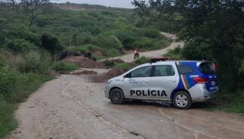 Homicídio em Caruaru - foto Adielson Galvão