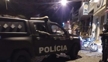 Homicídio - foto Renan da Funerária