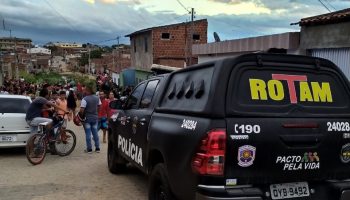 Homicídio - foto Renan da Funerária