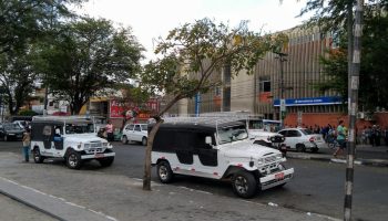 Mudança de local revolta loteiros que fazem transporte alternativo em Caruaru