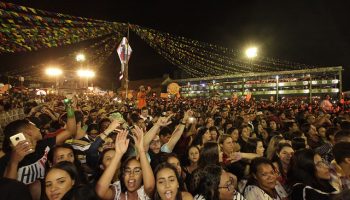 público pátio de eventos - foto. allison lima