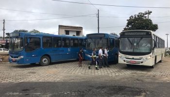 ÔNIBUS APREENDIDOS