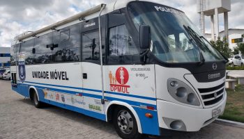 Ônibus da Polícia Civil - foto Edvaldo Magalhães